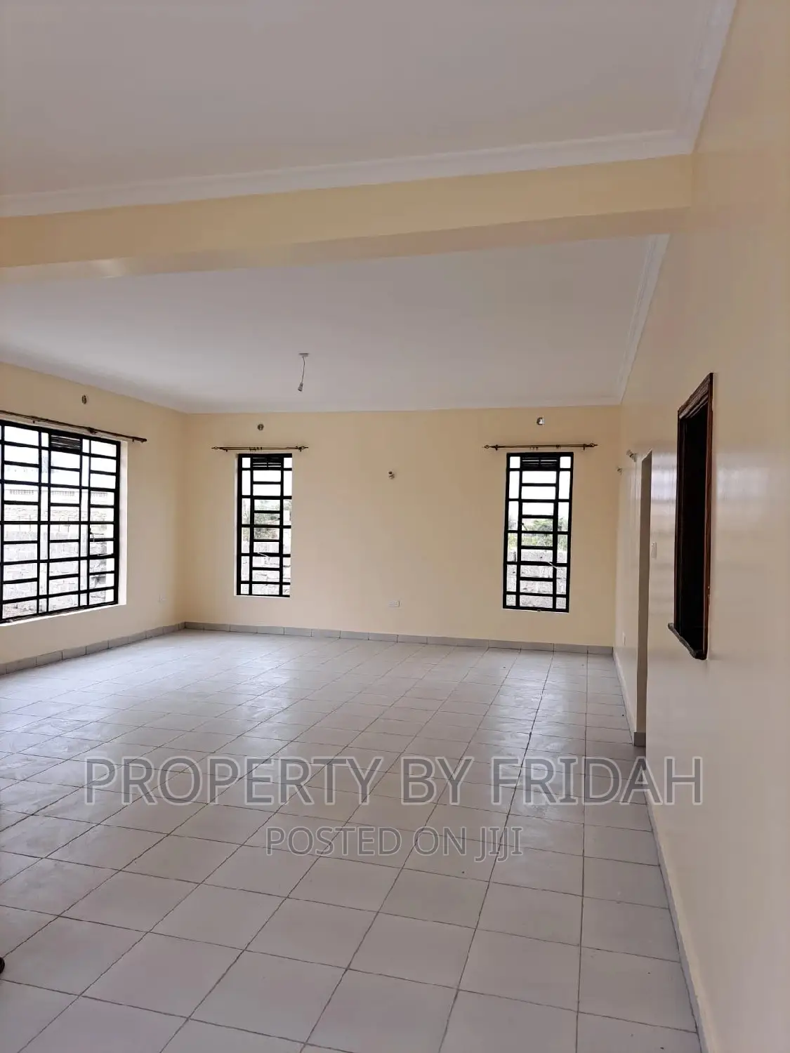 3bdrm Bungalow in Kitengela for sale