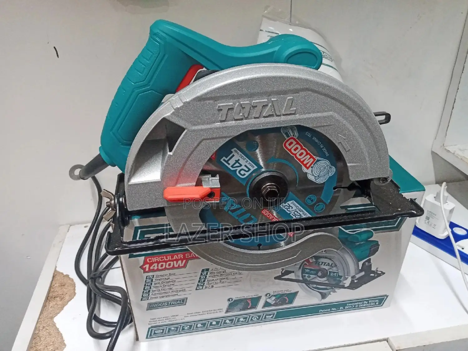 1400w Cross Cutting