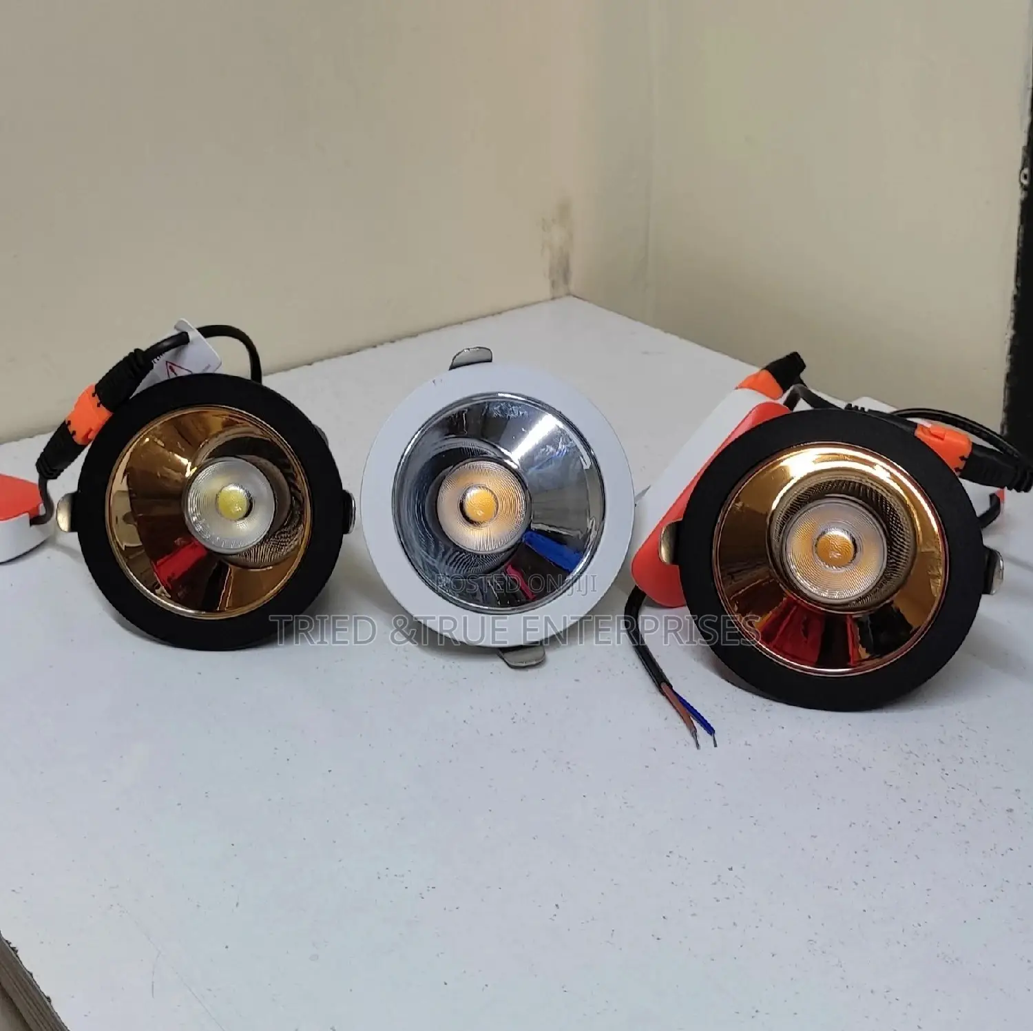 Downlighters(7wts)