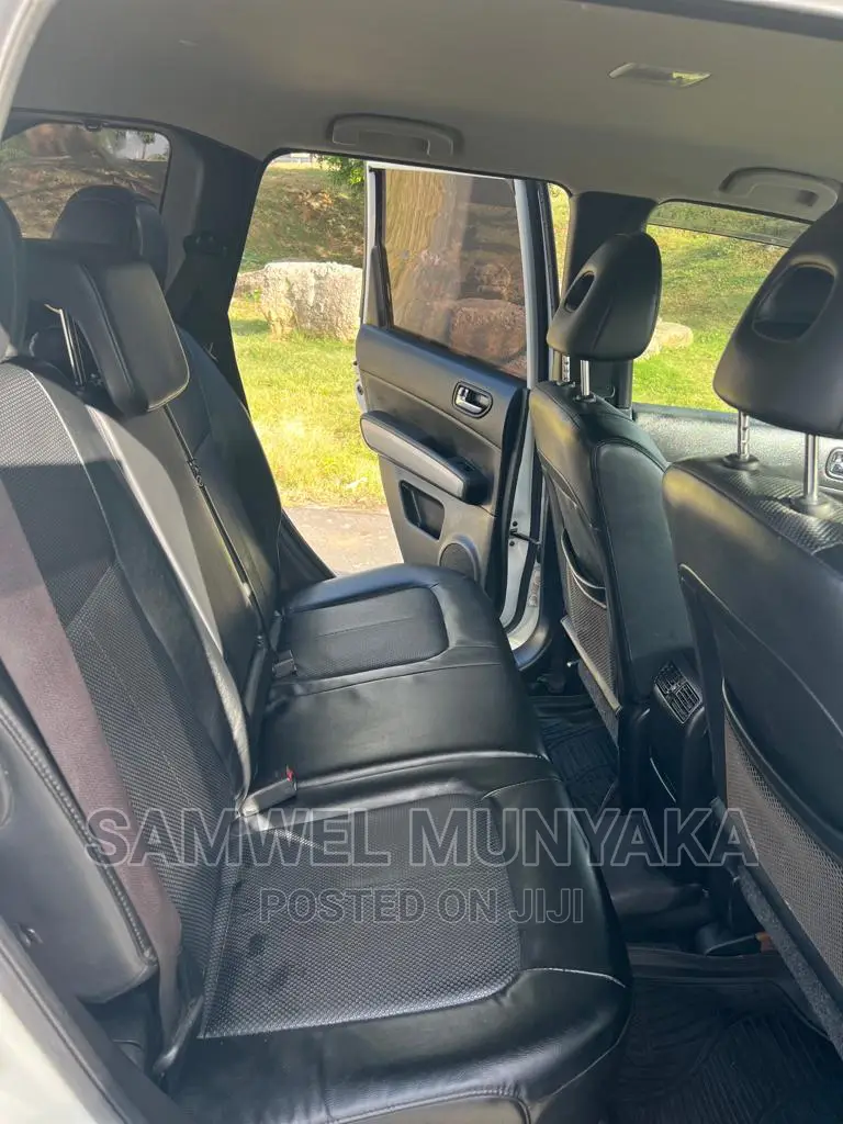 Nissan X-Trail 2.0 Petrol AWD 2013 Pearl