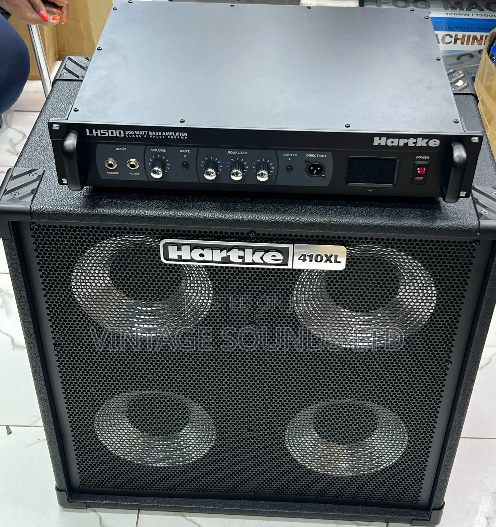 Hartke 410XL Guitar Bass Combo LH500 Bass Amplifier (500W)