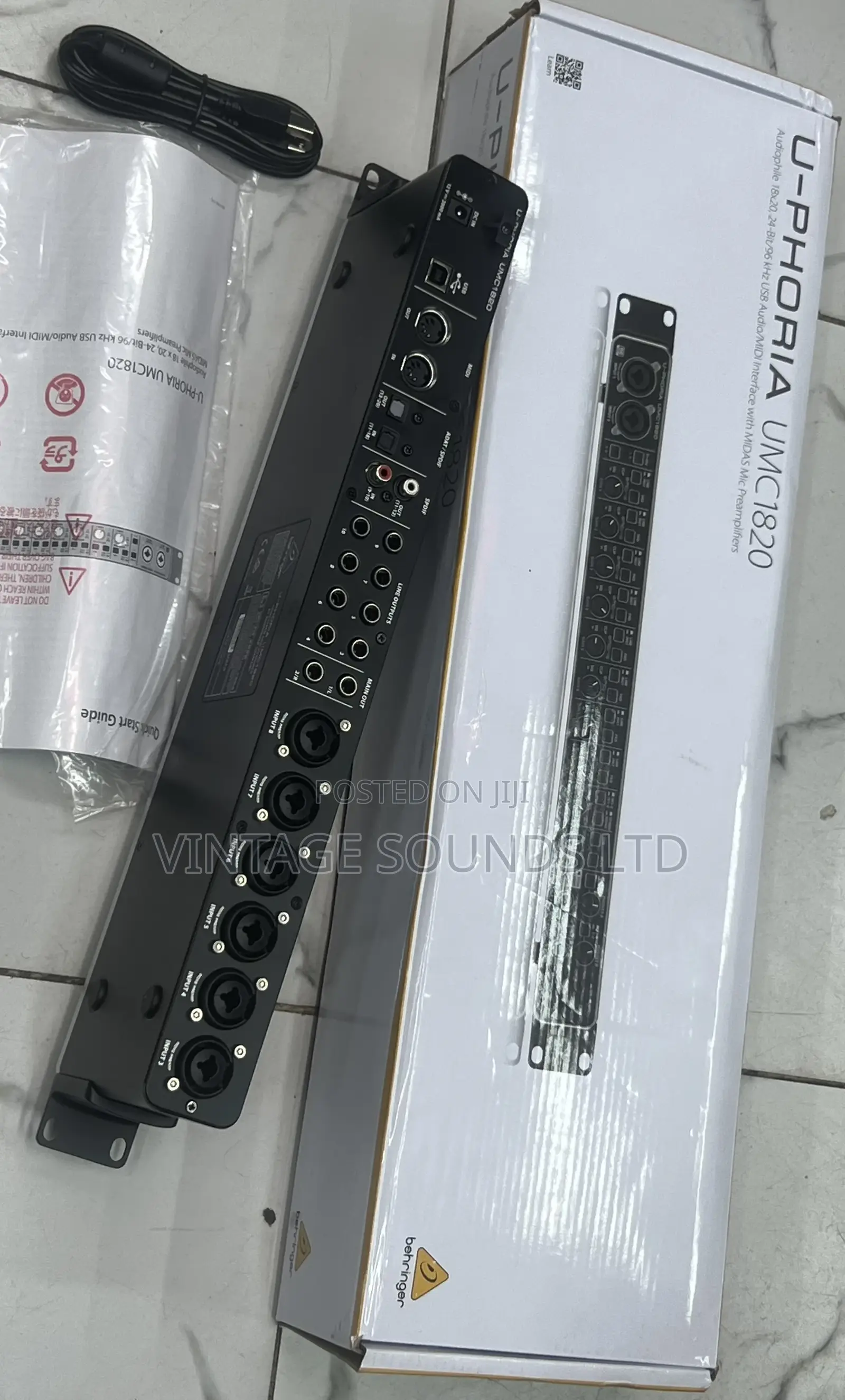 Behringer U-Phoria UMC1820 - USB 2.0 Audio/Midi Interface