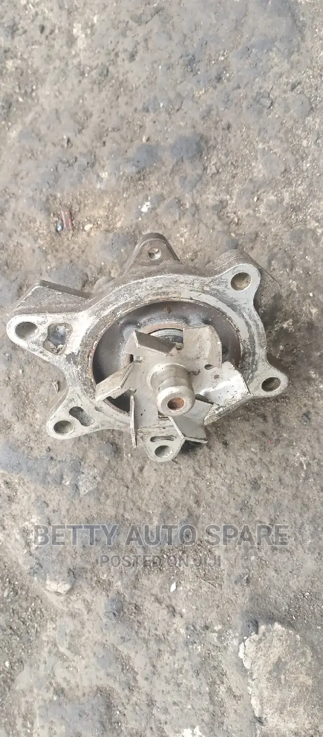 Toyota Fielder Water Pump