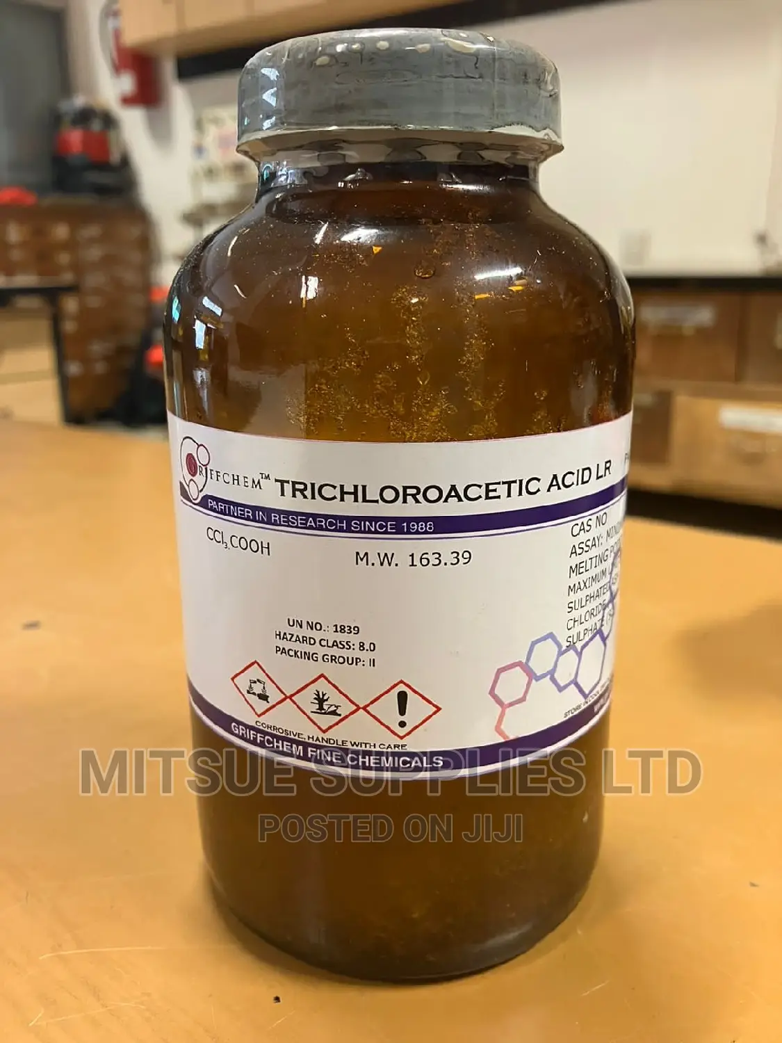 Trichloroacetic Acid Lr 500g in Solid Form 20%