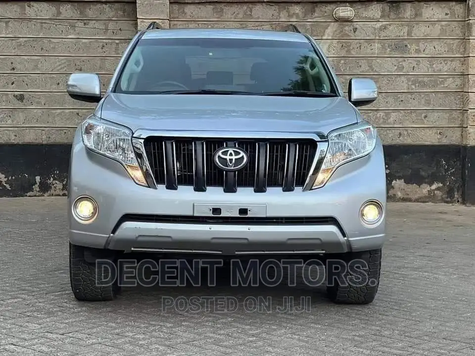 Toyota Land Cruiser Prado 2.8 D-4D 2016 Silver
