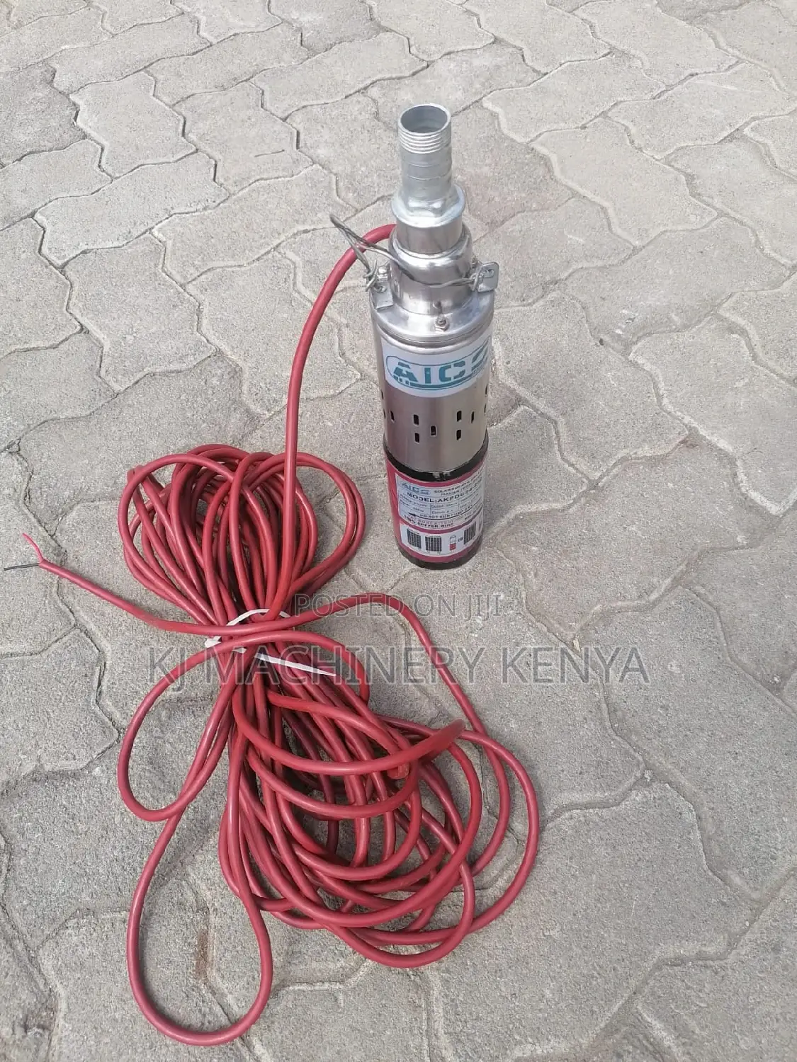 Solar Powered Submersible Water Pump-60m Head