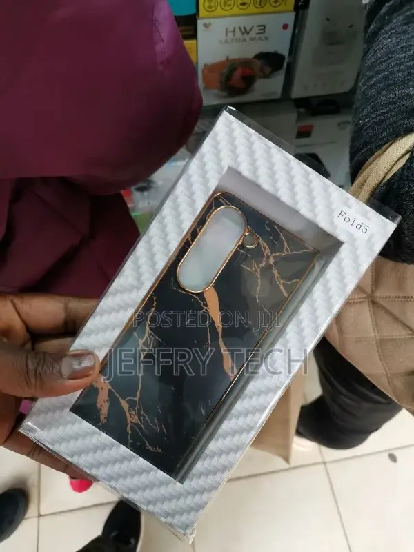 Marble Samsung Galaxy Z Fold 5 Case With Screen Protector
