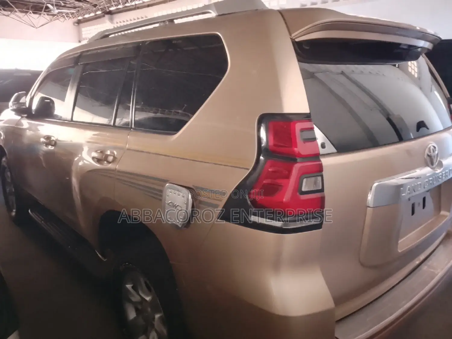 Toyota Land Cruiser Prado 2012 Brown