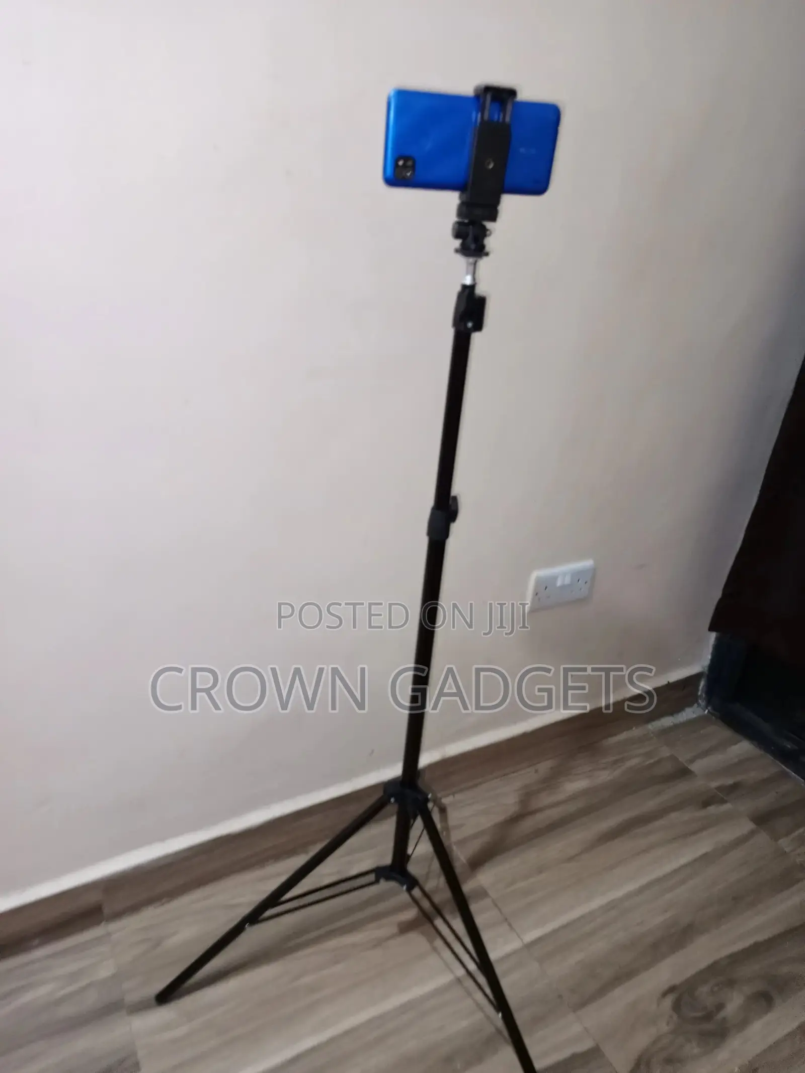 Aluminium Alloy Tripod Stand Holder for Mobile Phones