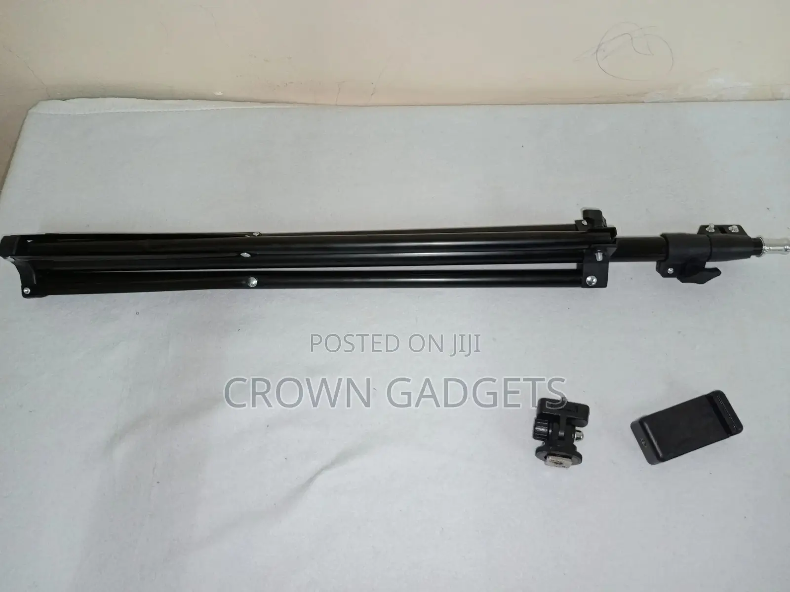 Adjustable 1.6M Tripod Stand Mobile Phone