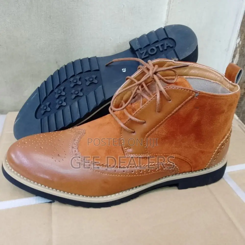 Men Official Chelsea Boots With Laces