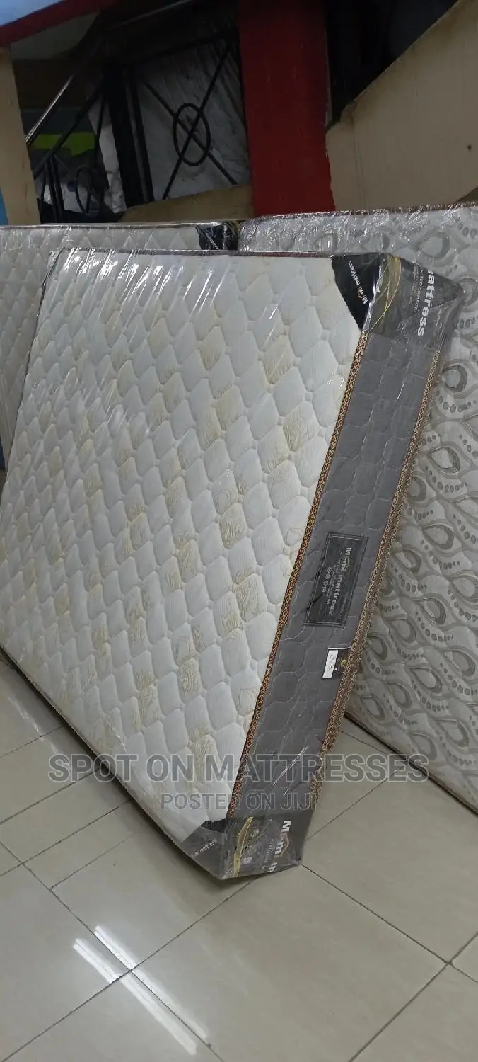 Offer! 5×6 10years Warranty 10inch Mimi Spring Mattress