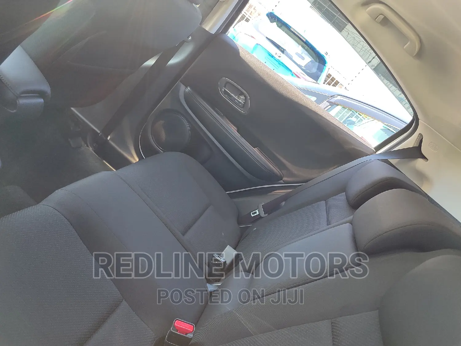 Honda Vezel 1.5 2WD 2016 White