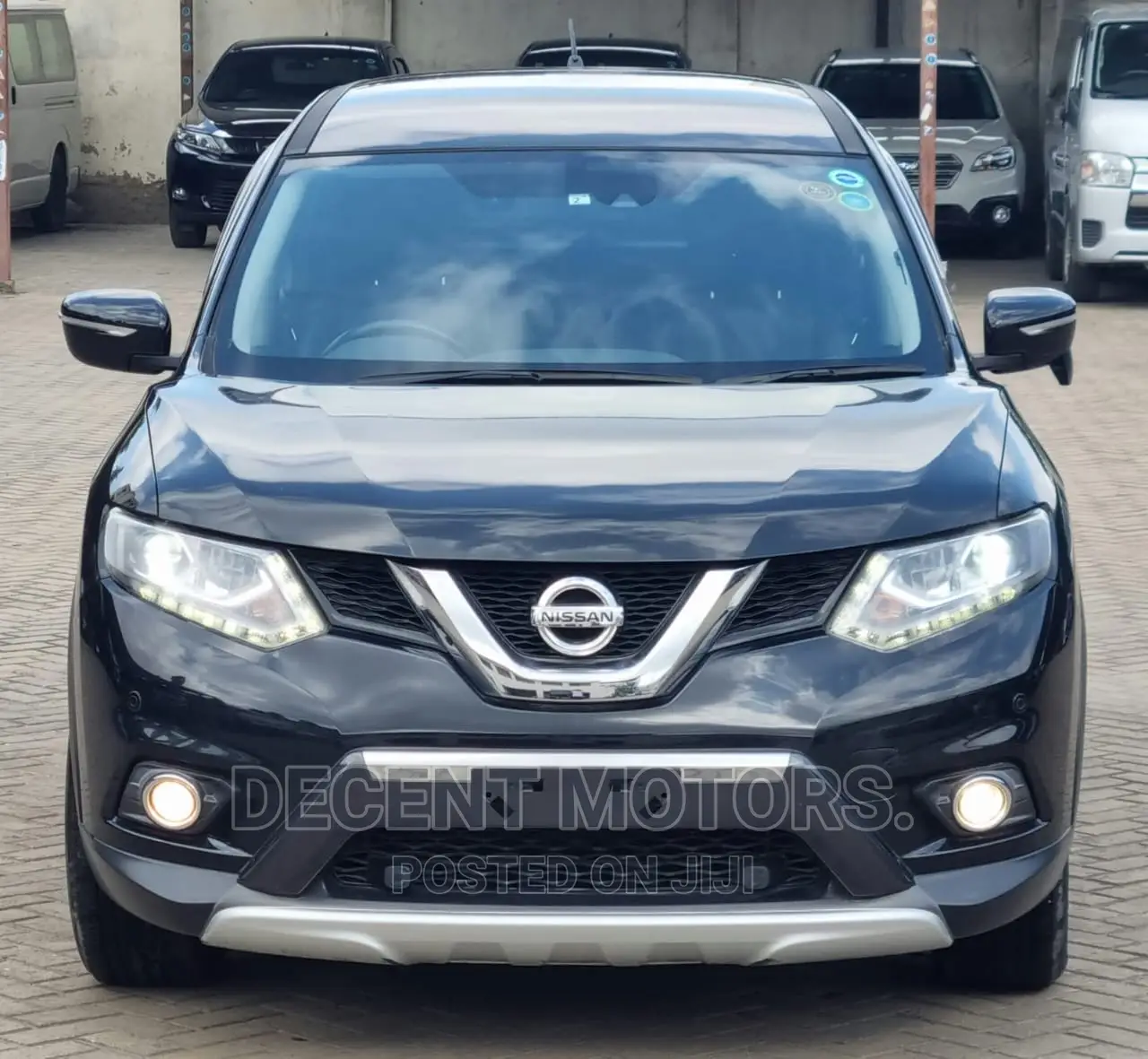 Nissan X-Trail 2.0 Petrol AWD 2017 Gray