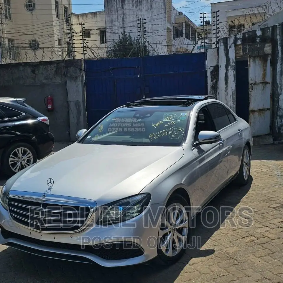 Mercedes-Benz E400 2016 Gray