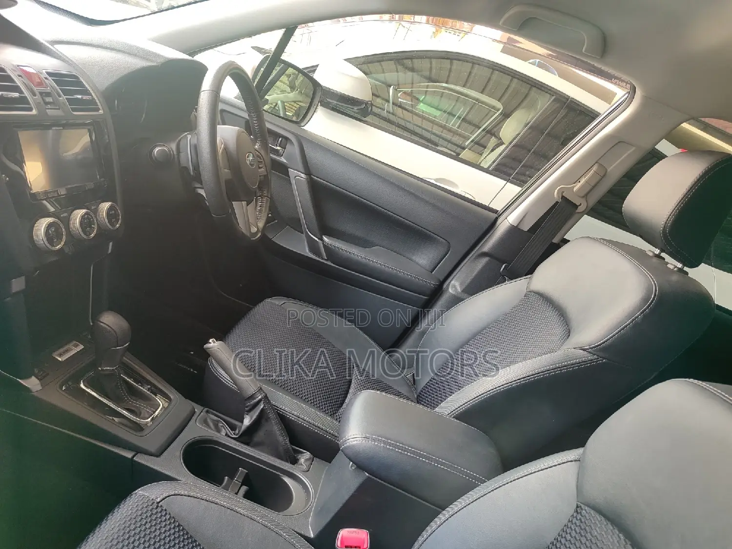 Subaru Forester 2.0XT Touring AWD 2016 Black