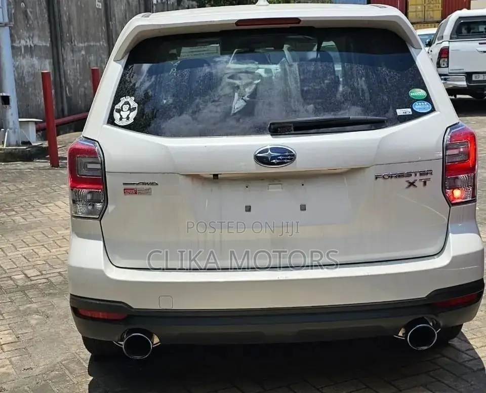 Subaru Forester 2017 White