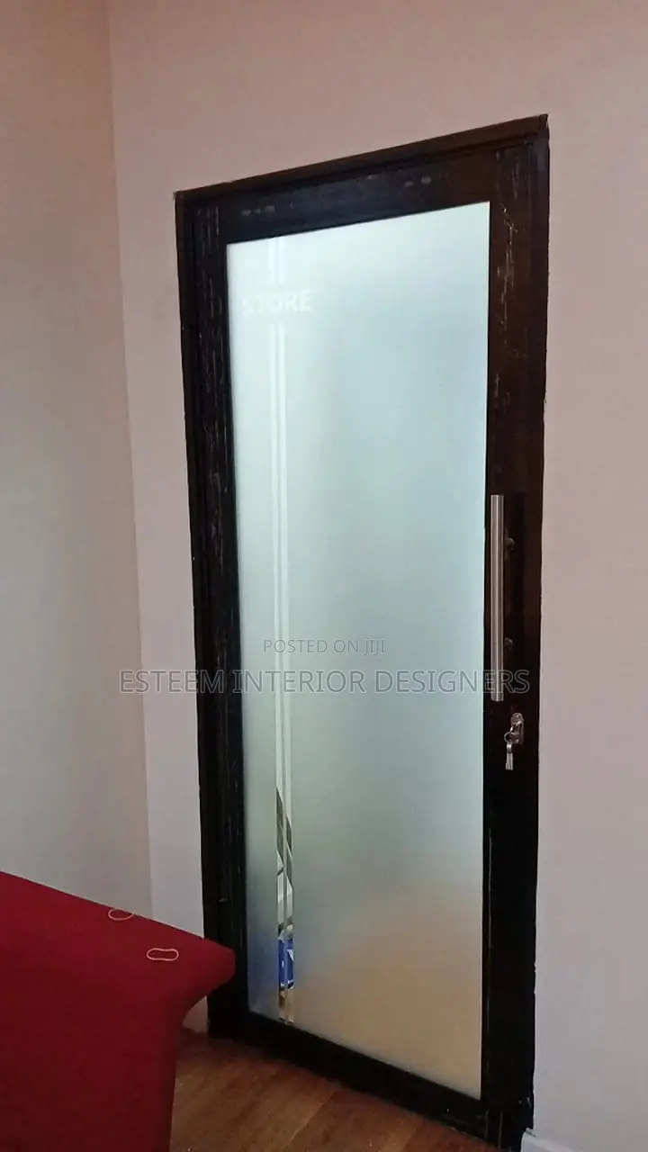 Aluminum With Frosted Glass Doors