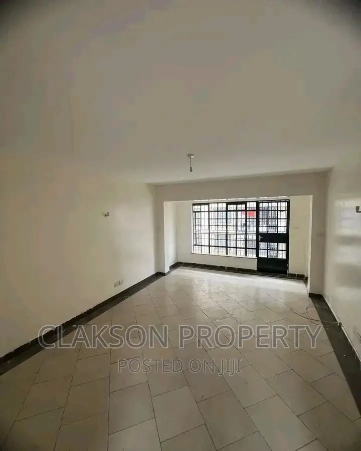 3bdrm Apartment in Riara Road Kilimani for rent