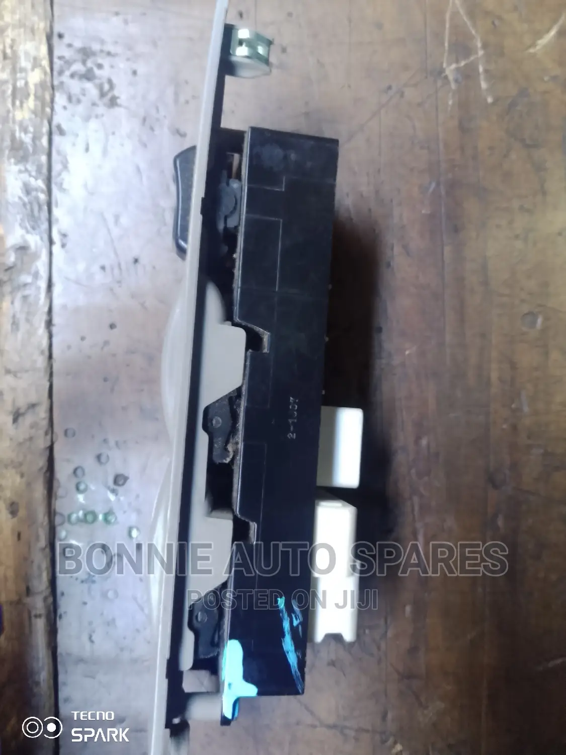 Toyota 110 Corola Door Main Switch