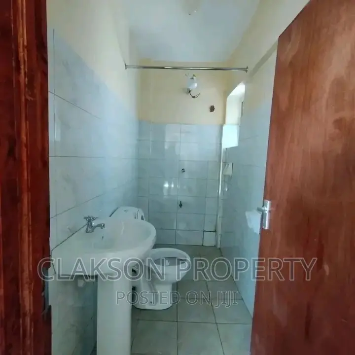 2bdrm Apartment in Ngongroad, Kilimani for rent