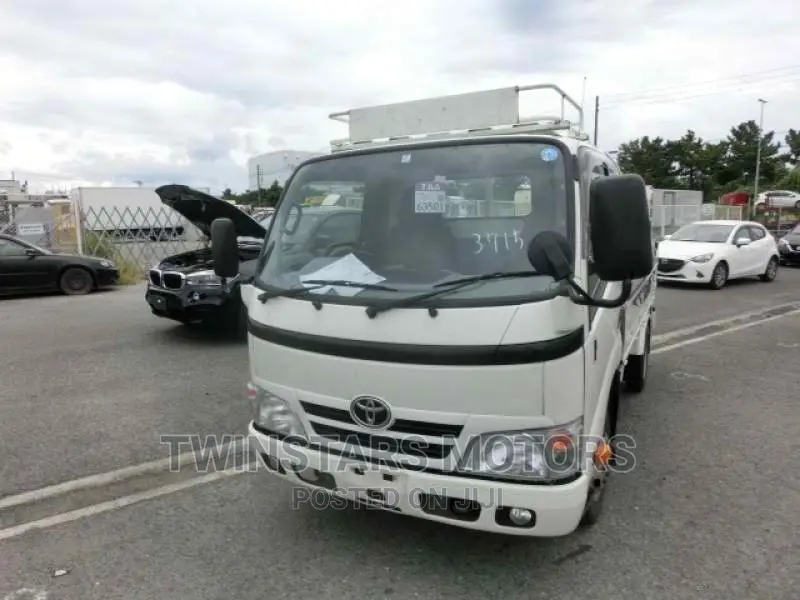 Toyota Dyna Long Chasis