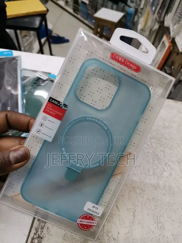 Transparent Silicone With Magsafe Case - iPhone 15 Pro Max