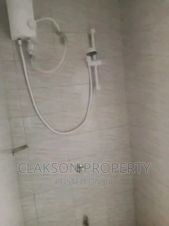 2bdrm Apartment in Ngongroad, Kilimani for rent