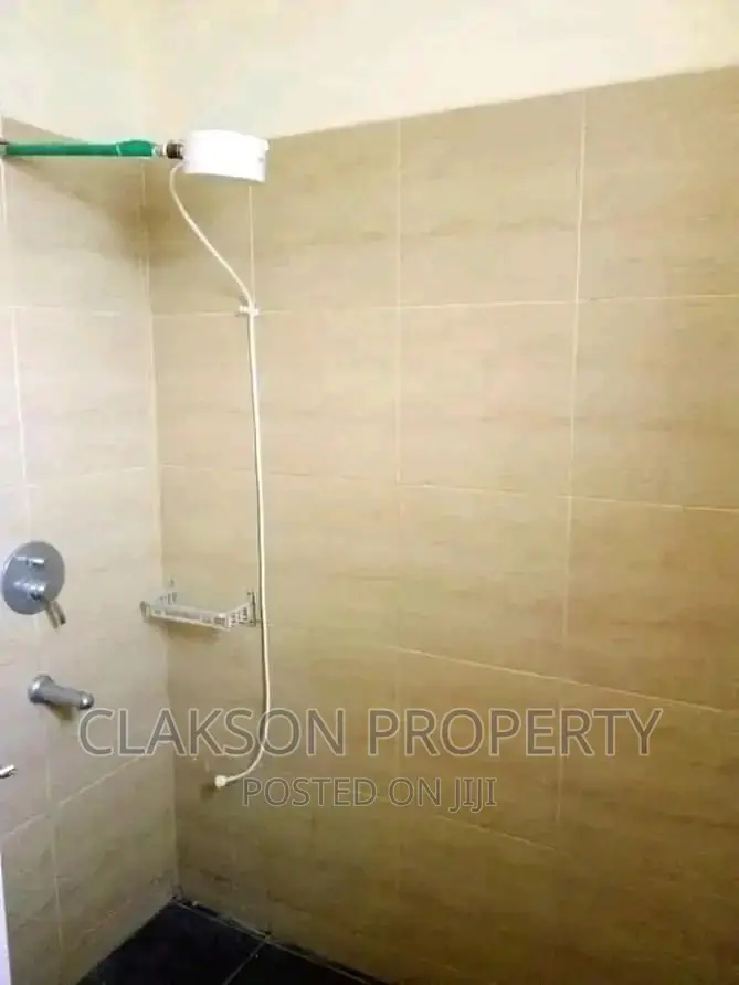 1bdrm Apartment in Naivasha Road Near, Kilimani for rent