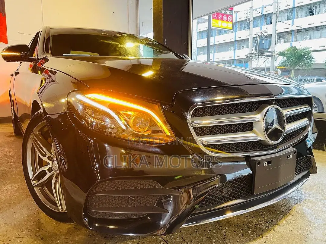 Mercedes-Benz E200 2016 Black
