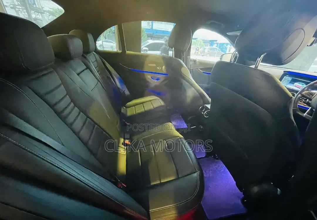 Mercedes-Benz E200 2016 Black