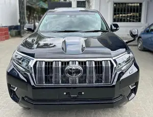 2018 Toyota Land Cruiser Prado - Black Edition: Used Luxury SUV
