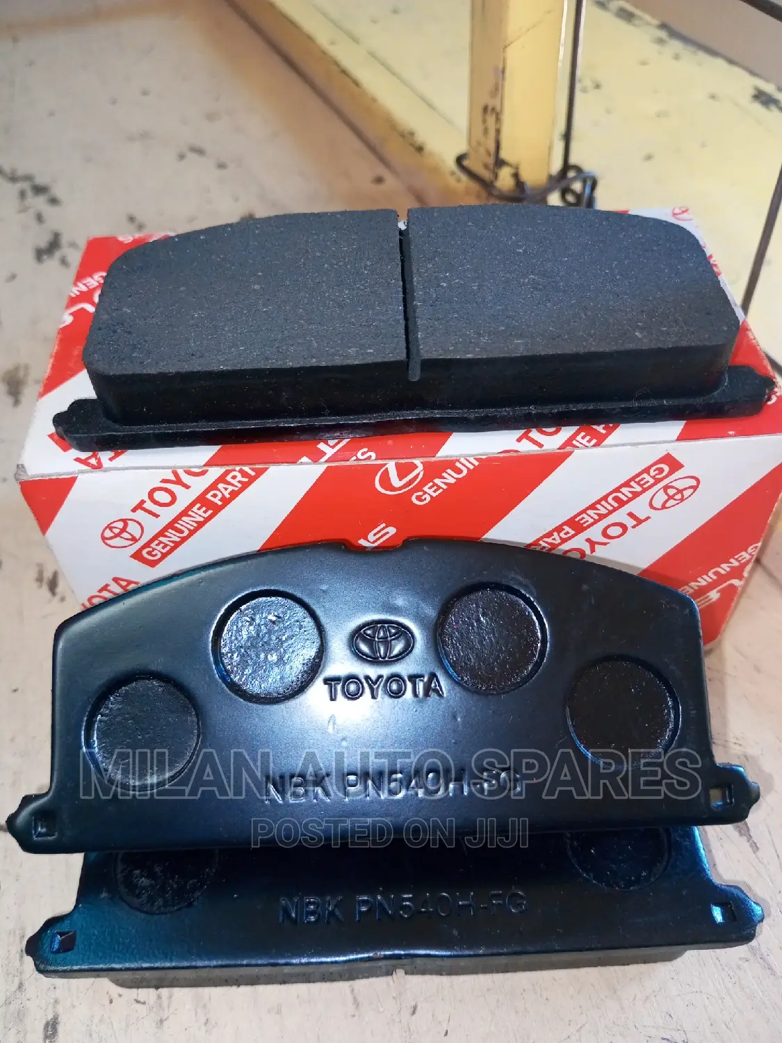 Toyota 110 Genuine Brake Pads