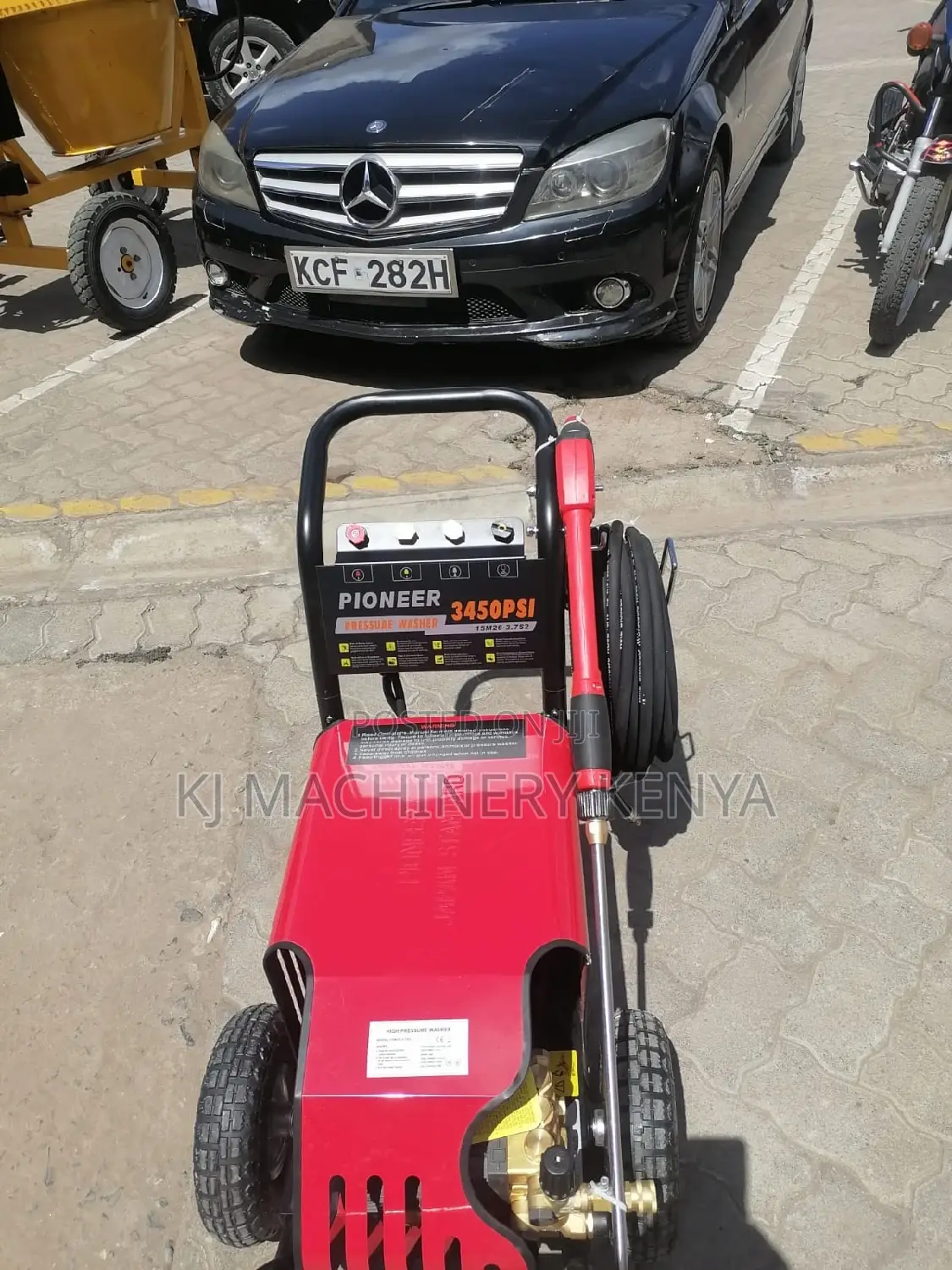 Pioneer Electric 3450psi Highpressure Washer Machine.