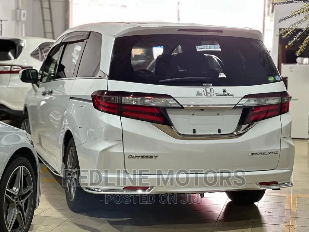 Honda Odyssey 2017 White