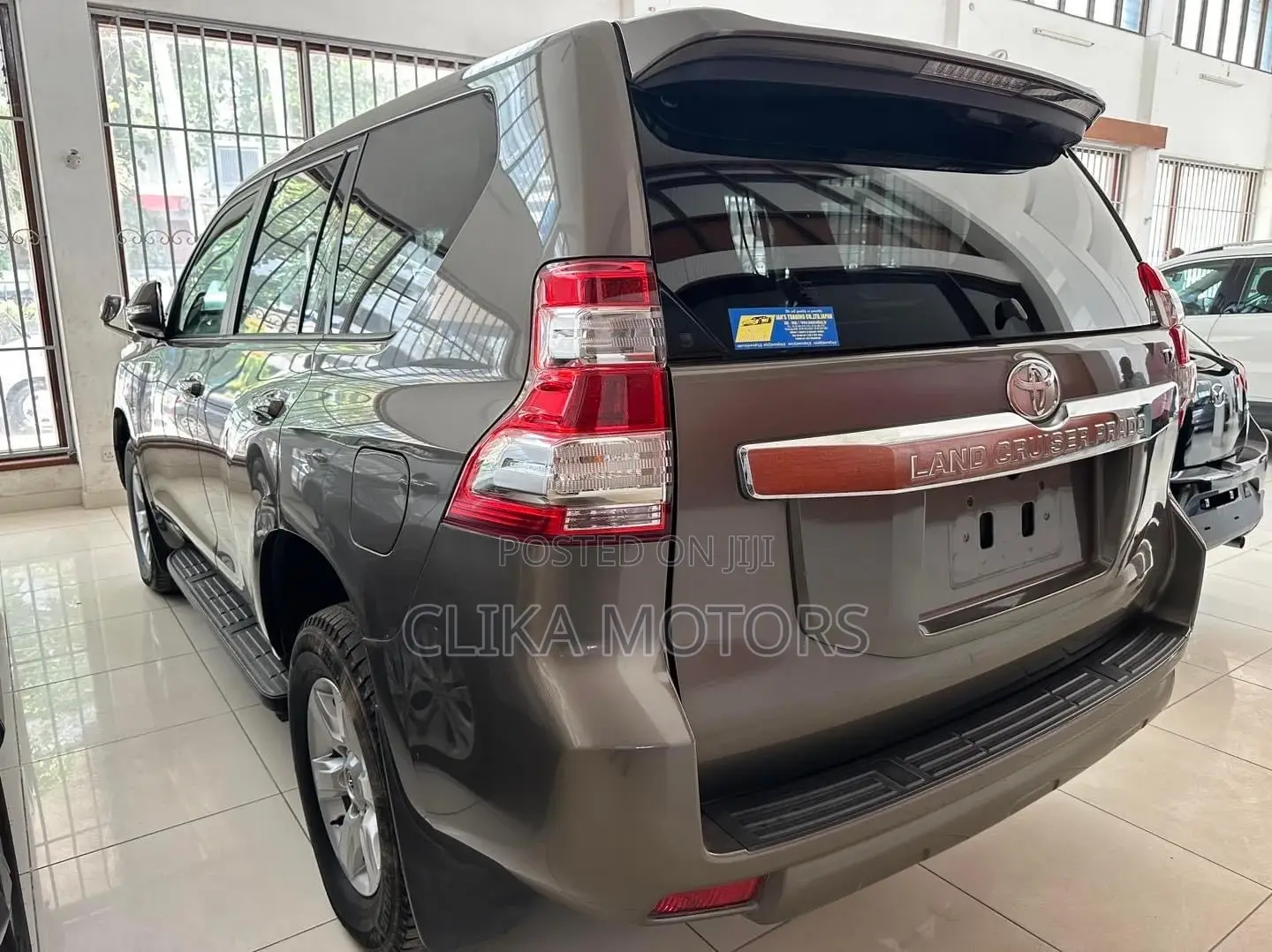 Toyota Land Cruiser Prado 2016 Gold