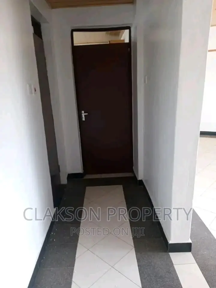 2bdrm Apartment in Ngongroad Rescosco, Kilimani for rent
