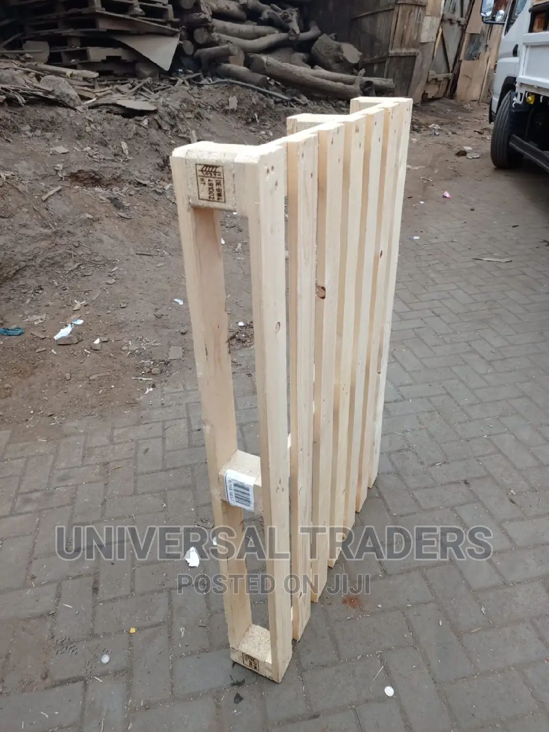 Wooden Pallets - Clean Wooden Pallets - New Wood Pallets