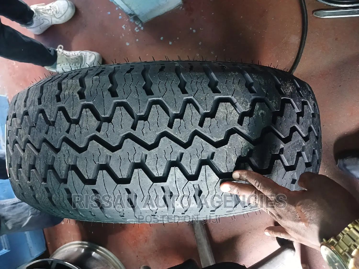 265/65 R 17 Tiger Tyres Made in Europe.