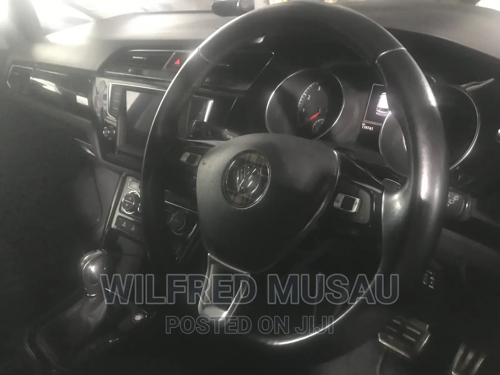 Volkswagen Touran 2016 Blue