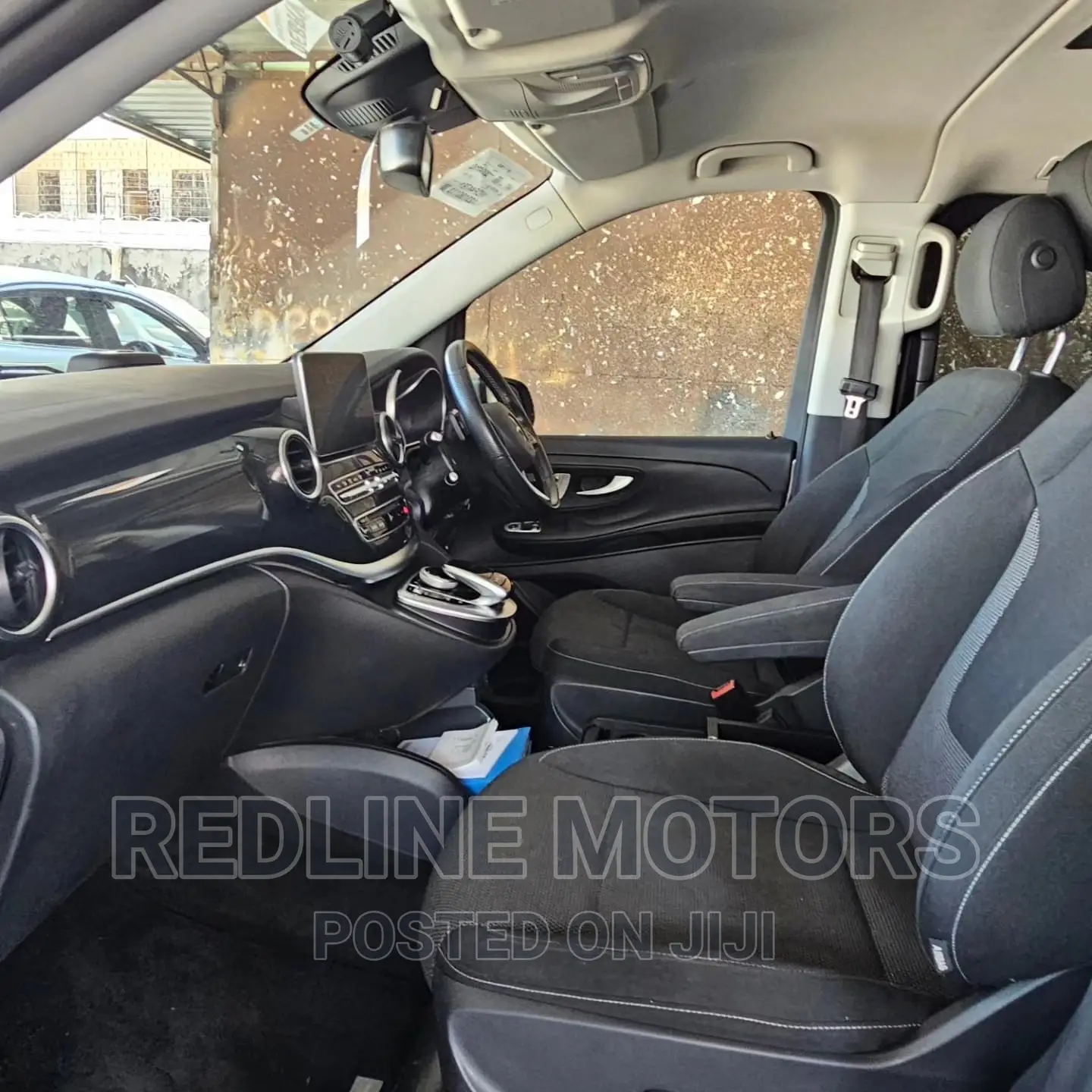 Mercedes-Benz Viano 2017 Silver