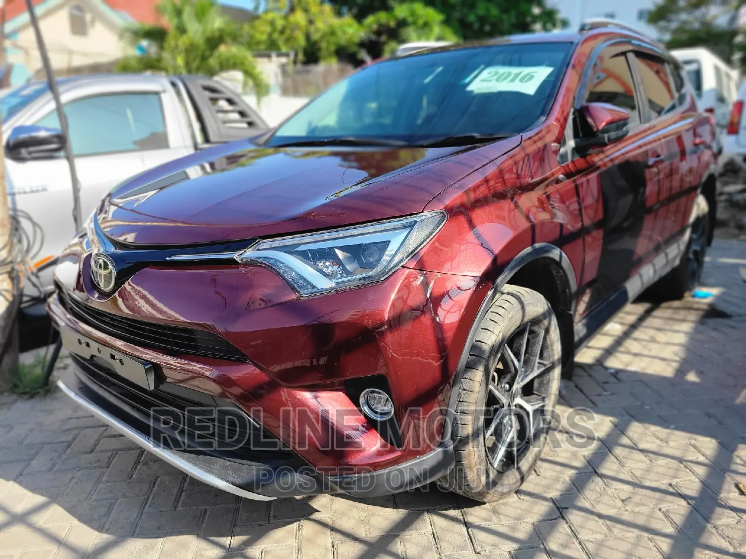 Toyota RAV4 2016 Red