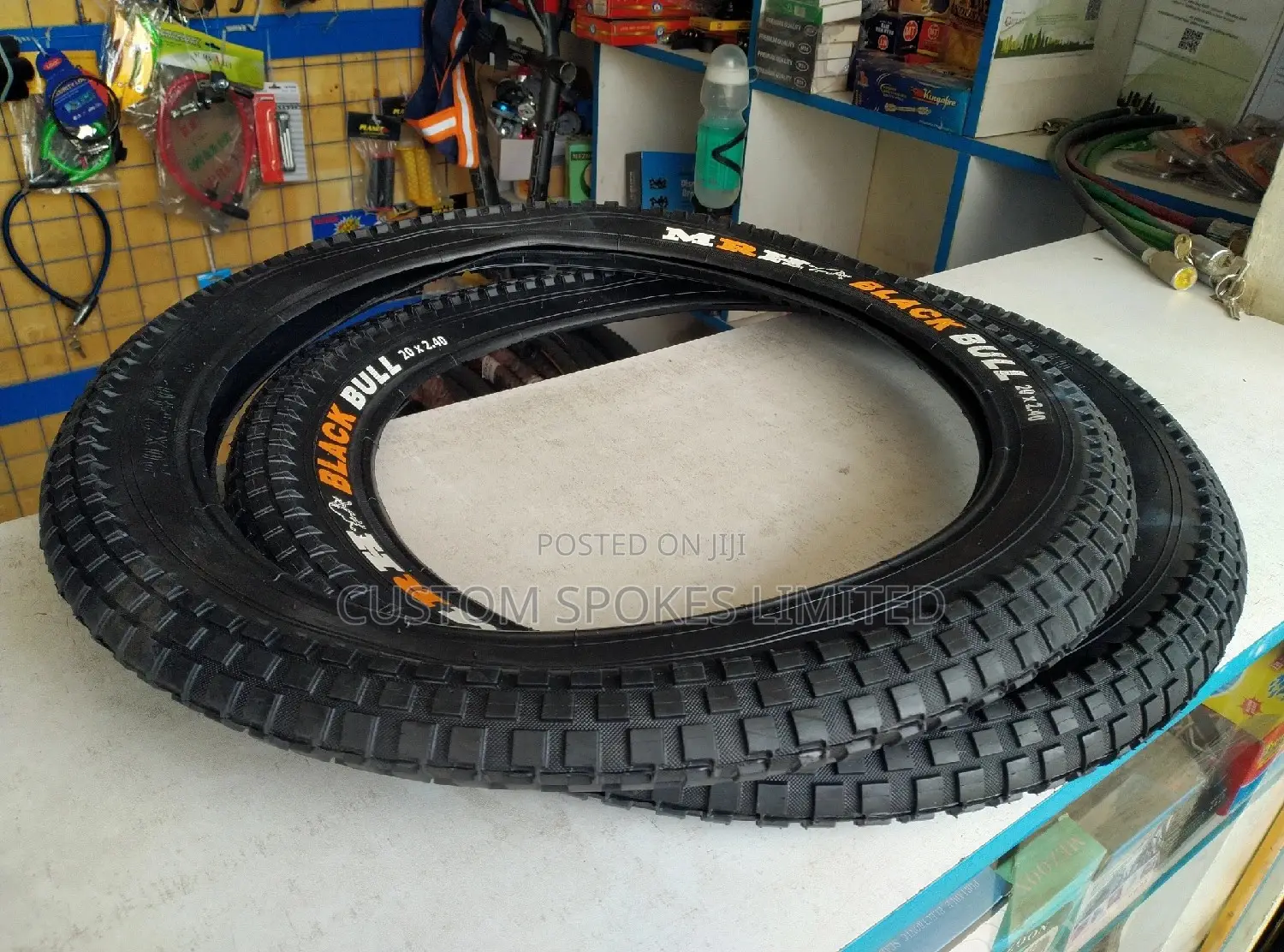 BMX 20x2.4 Wide Tyres (Black Bull)
