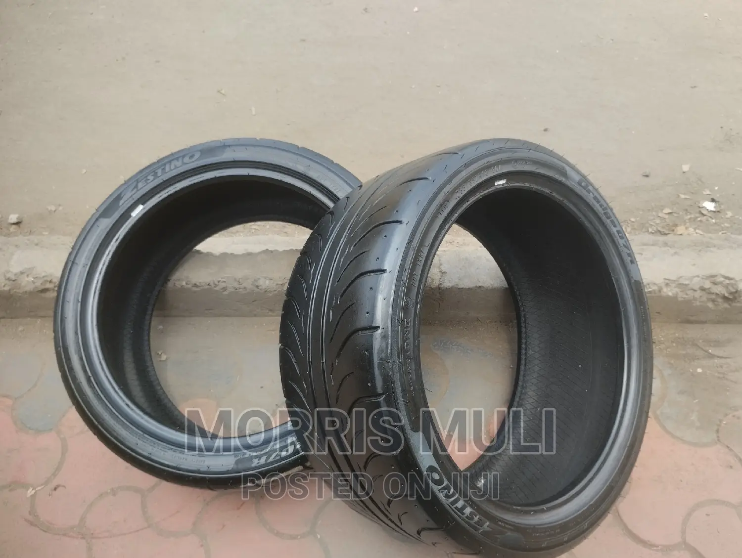 225/40r18 Zestino