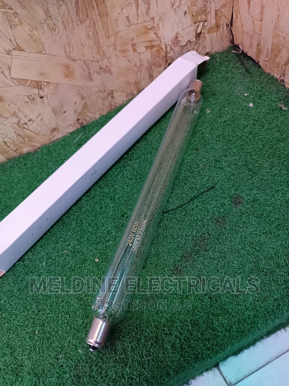 60w Shaver Light Tube