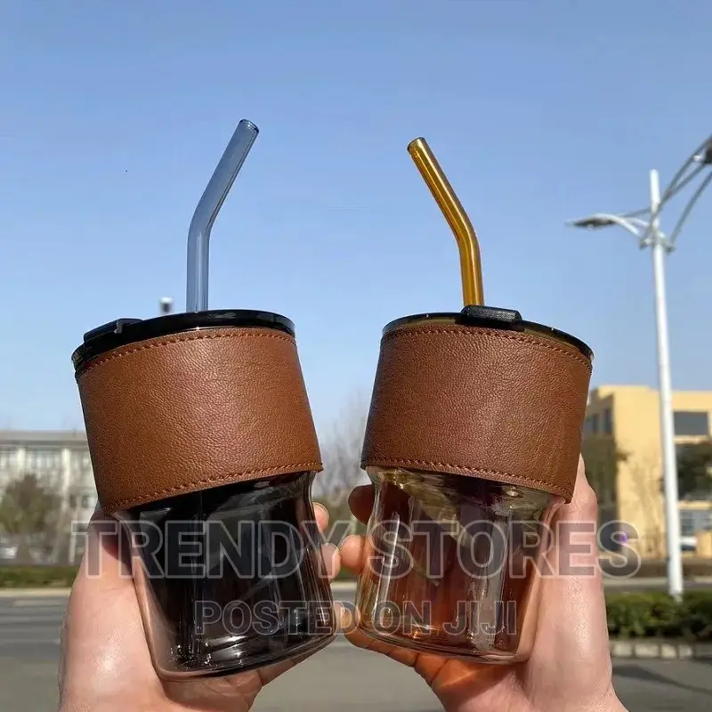 Glass Smoothie Cup With Leather Cover