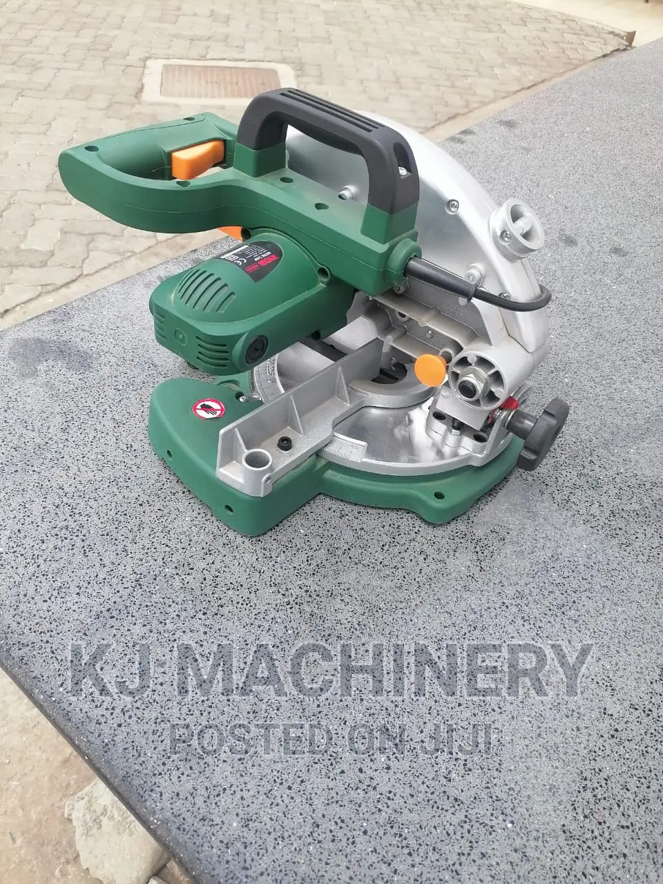 MITRE SAW-230V~50HZ.850watts-ryobi Brand Best Tool