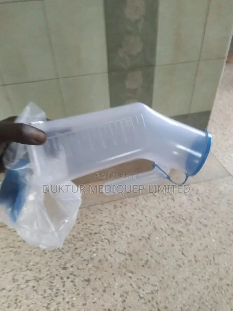 1L Plastic Standing Urine Bottle/ Container