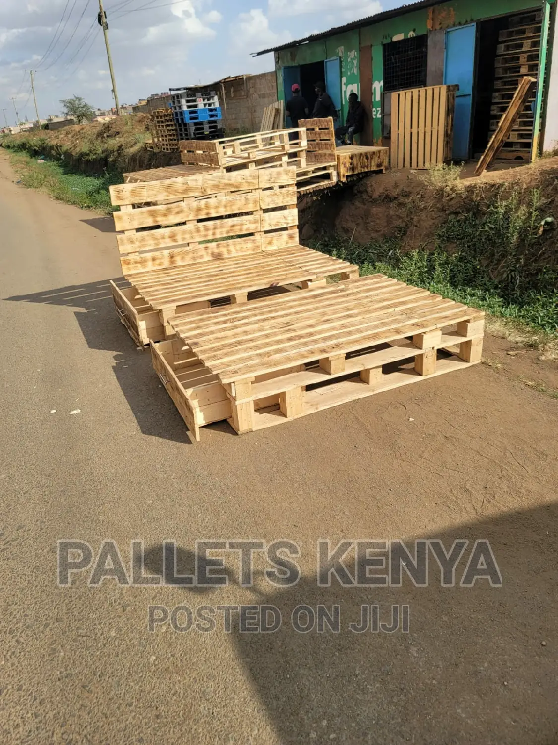 Pallets Bed - 4x6 Pallet Bed- Detachable With Big Drawers