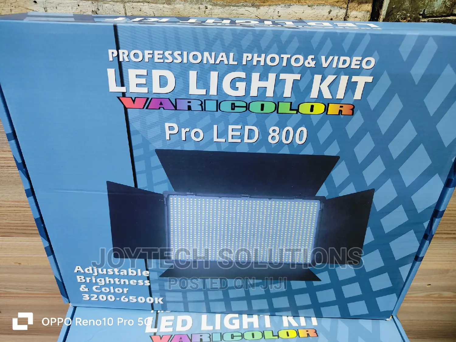 Vedio/ Photo LED Light Kit. Led - U 800+